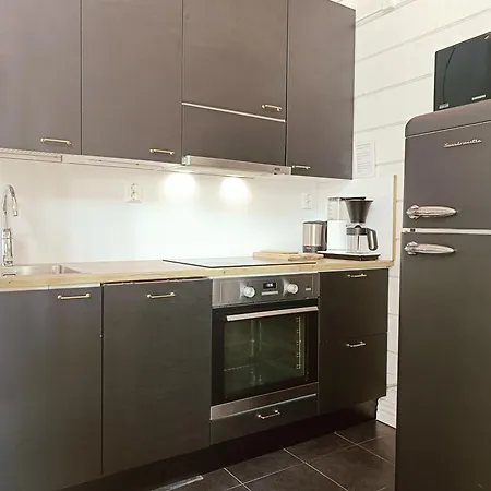 Сasa de vacaciones Salmikunnaan B